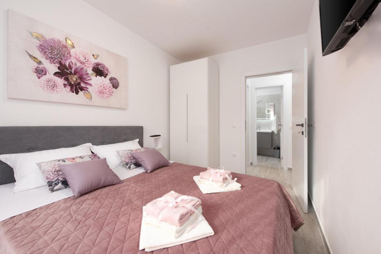 Apartment Marin